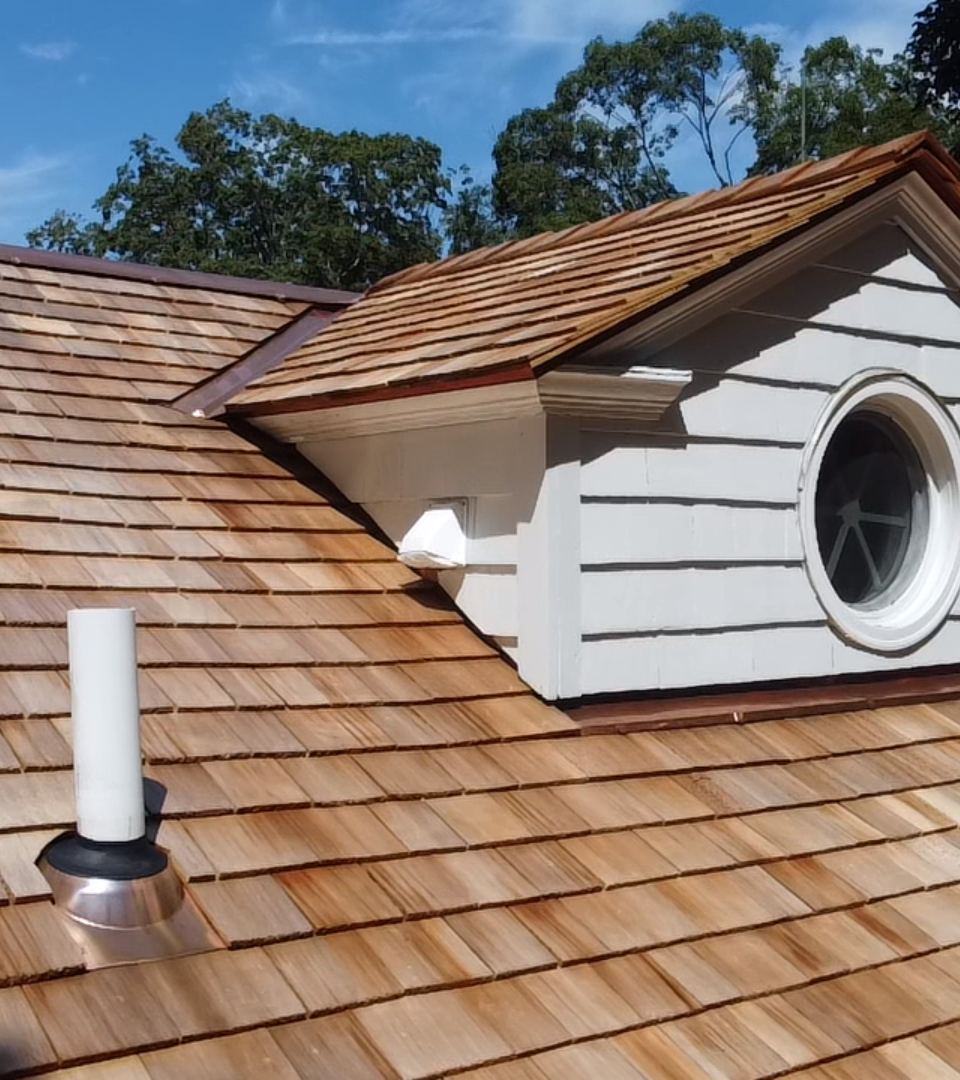 Sound renovation roofing experts work finalized in